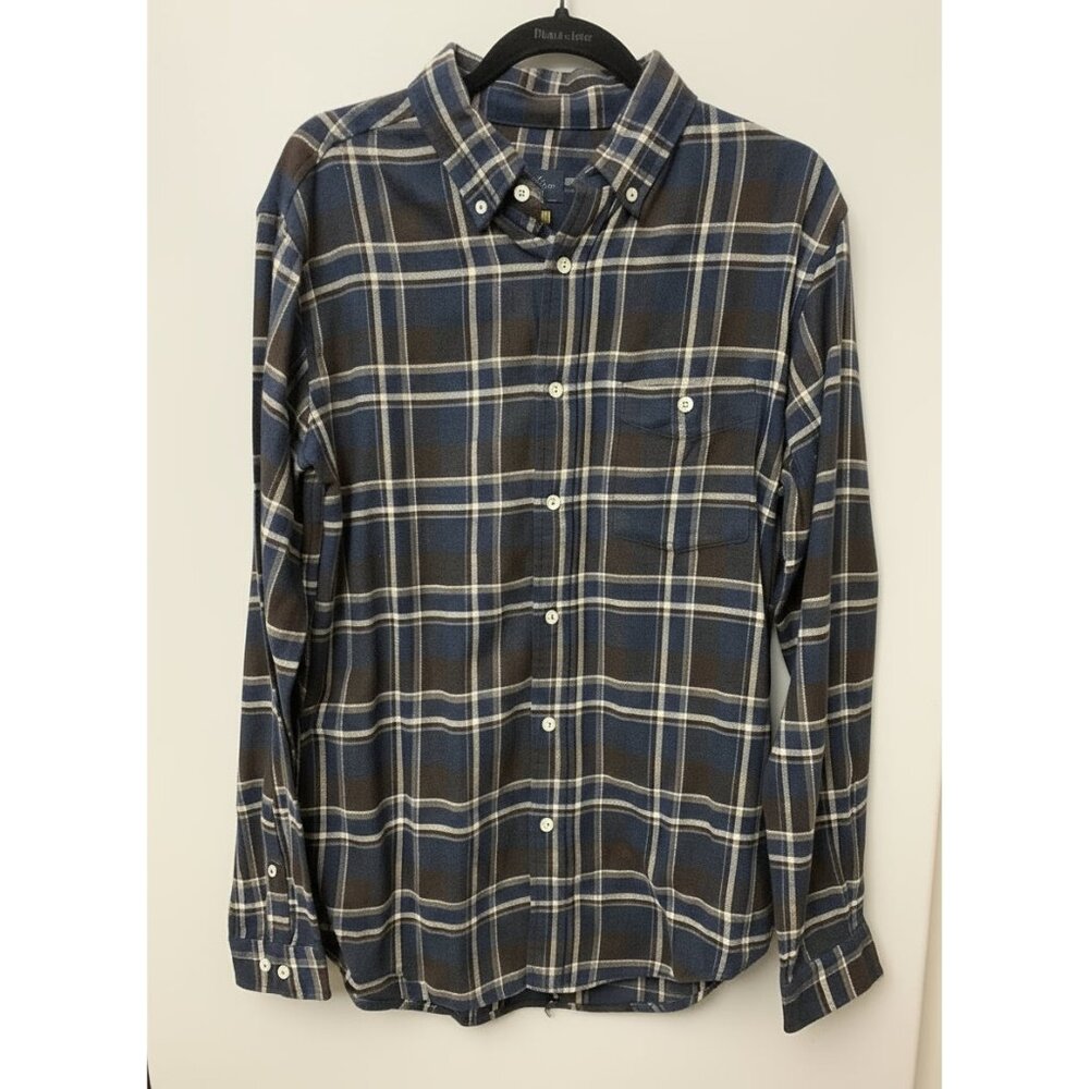 Urban Legend blue plaid flannel button down shirt‎
